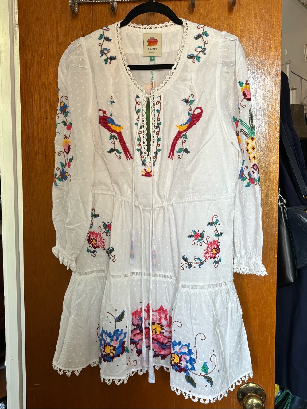 NWT Farm Rio Macaw Cross Stitch Embroidered Mini Dress Small S